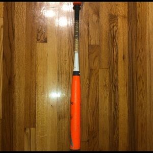 Easton Mako Bat